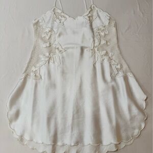 Natori Chemise and Robe with Lace Accents